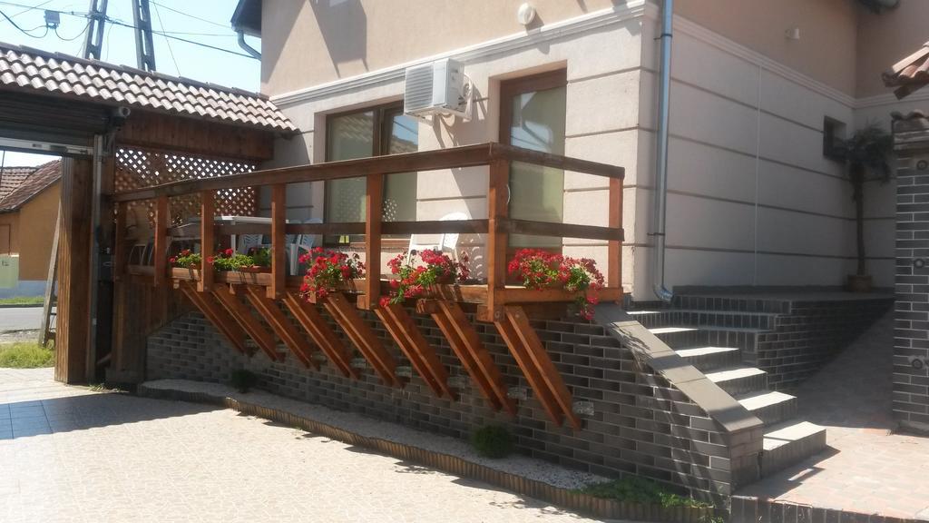 Abszolut Hotel Es Panzio Nyírbátor Pokój zdjęcie