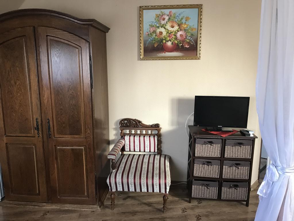 Abszolut Hotel Es Panzio Nyírbátor Zewnętrze zdjęcie