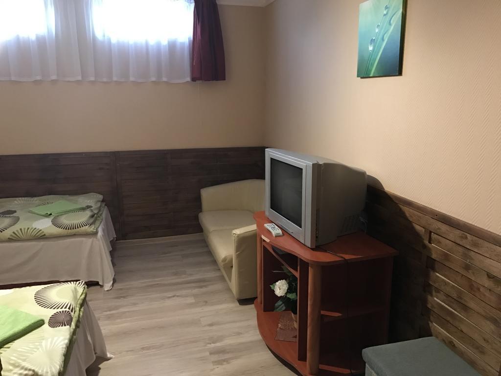 Abszolut Hotel Es Panzio Nyírbátor Zewnętrze zdjęcie